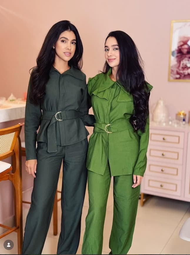 Logo principal da AB Sobrancelhas com Amanda Borges, especialista em sobrancelhas e estética facial em Goiânia