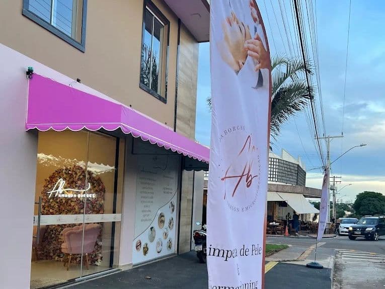 Entrada da clínica AB Sobrancelhas